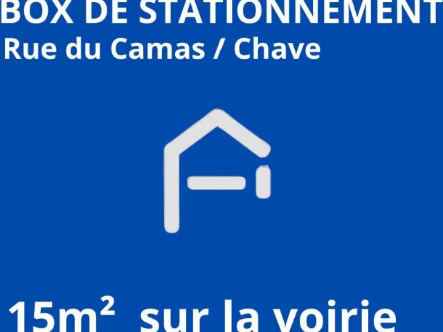 Box pied d'immeuble rue du camas