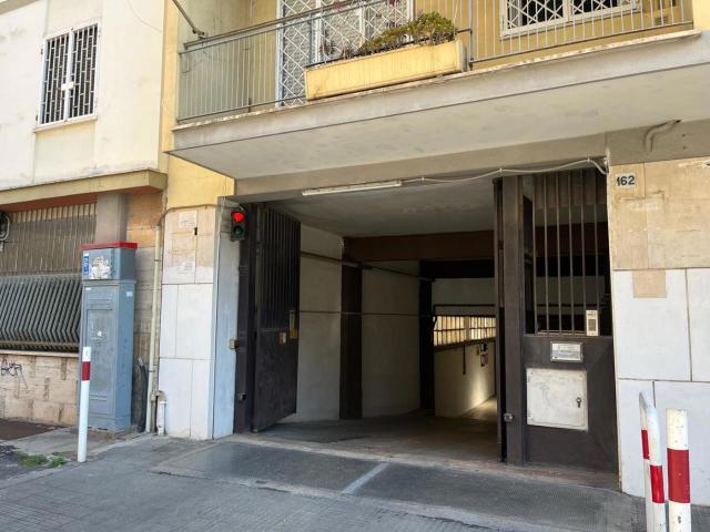 Box/Garage 12mq in vendita a Roma