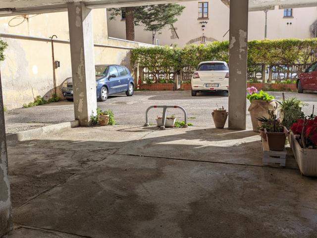Box/Garage 16mq in vendita a Oristano