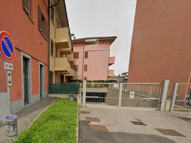 Box/Garage 16mq in vendita a Ornago
