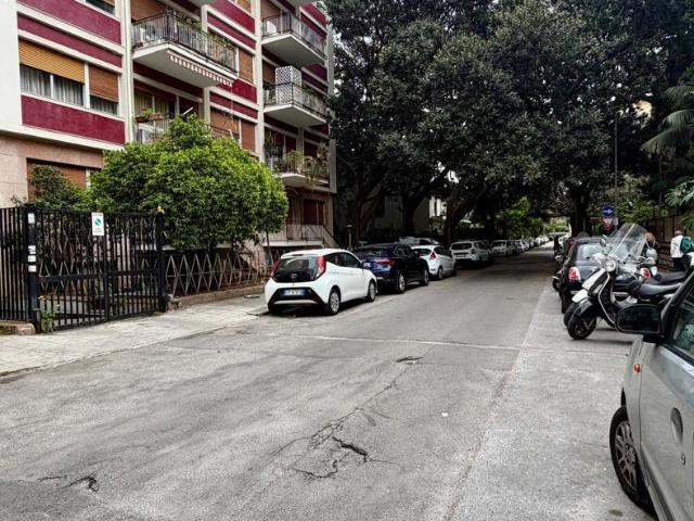 Box/Garage 16mq in affitto a Palermo