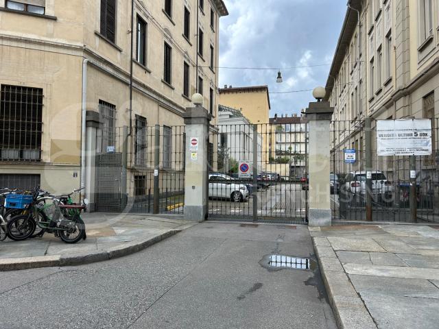 Box/Garage 19mq in vendita a Torino