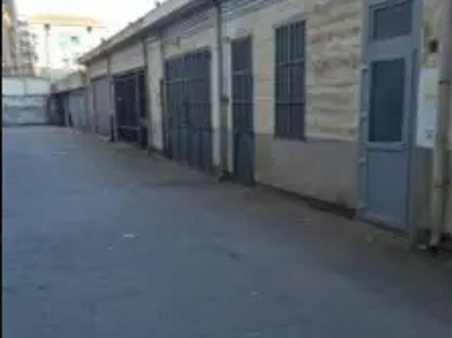 Box/Garage 230mq in vendita a Collegno