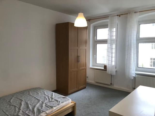 Boxhagener Platz Very central Only 10min. to Alexanderplatz, Berlin Amsterdam Apartments for Rent