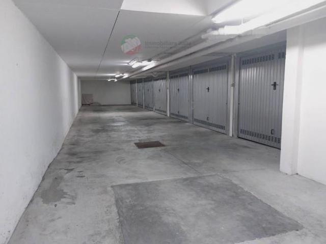 Box/Posto auto Morciano di Romagna. Rif.: garagemorciano