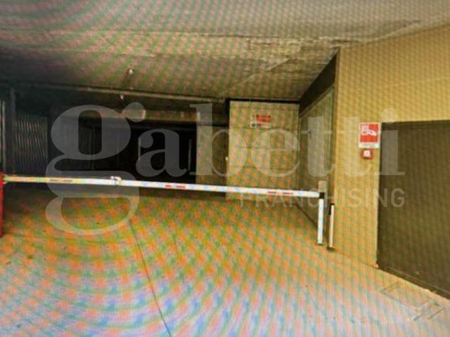 Box/Posto auto Albese con Cassano. Rif.: Cod. rif 3330844ACG