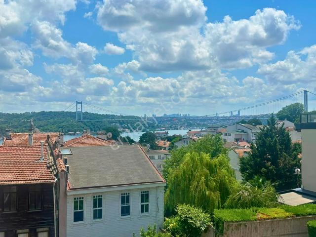 Boyacıköyde Eşsiz Boğaz Manzaralı, Kiralık 2+1 Çatı Dubleksi