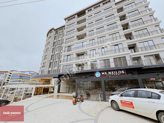 Boydan Yapıda Tabela Değeri Yüksek 2 Katlı 415m2 Kiralık Dükkan