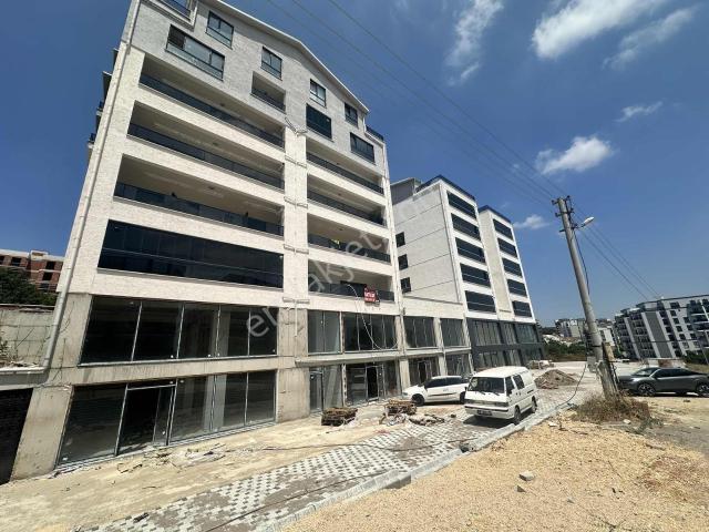 Bozyaka Caddesi Bursa Cephe Fırsat 3+1 Daire
