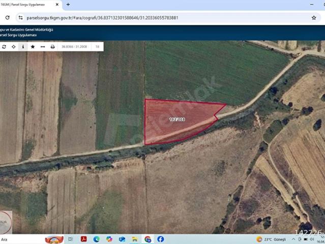 BOZYEL'DEN MANAVGAT DENİZKENT'TE DENİZE 960 METRE SATILIK TARLA