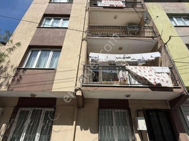 Bozbey Emlak'tan Buca Göksu Mah. 2+1 125 M2 Doğalgazlı Geniş Ferah Kiralık Daire
