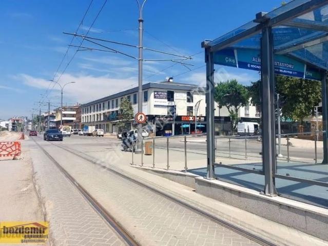 Bozdemir'den Alikahya Akar Market Üstünde Satılık 2+1 Daire