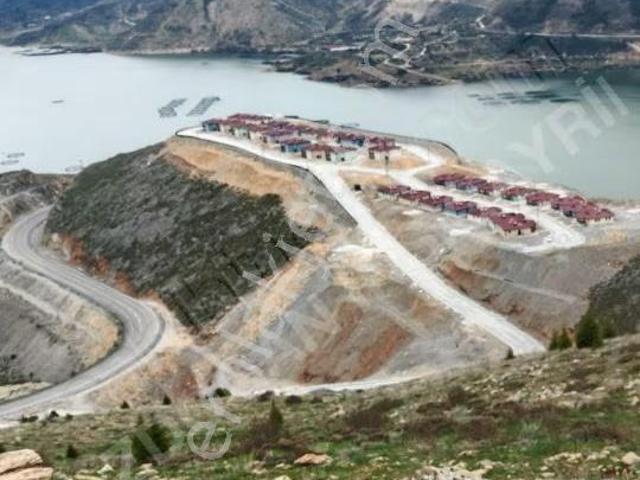 Bozdoğan Dan Çelikhan Gölbağında Satılık Köy Evi
