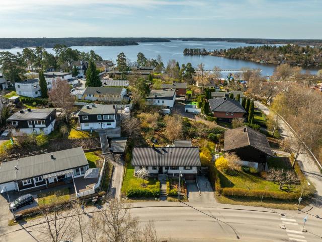 Blåklocksvägen 23