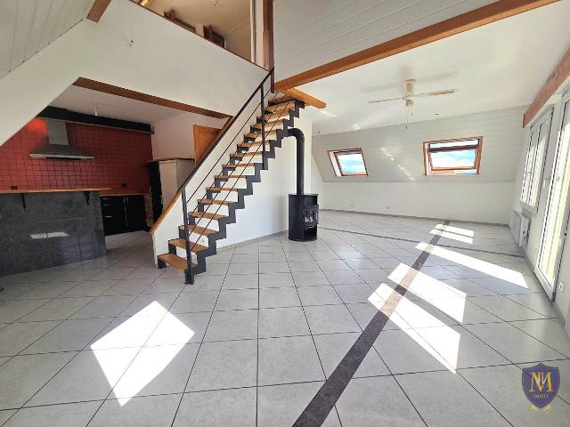 BLOTZHEIM AVEC VUE DÉGAGÉE GRAND 2/3 PIÈCES EN DUPLEX DE 74 M2 AVEC BALCON