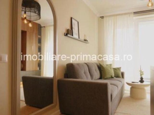 BLOC NOU, 2 camere super LUX, mobilat si utilat, parcare ext.!