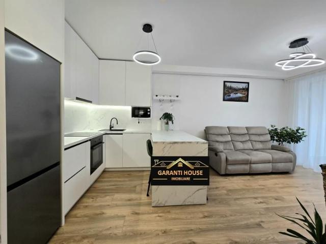 Bloc nou, apartament cu 2 camere, mobilat si utilat, parcare