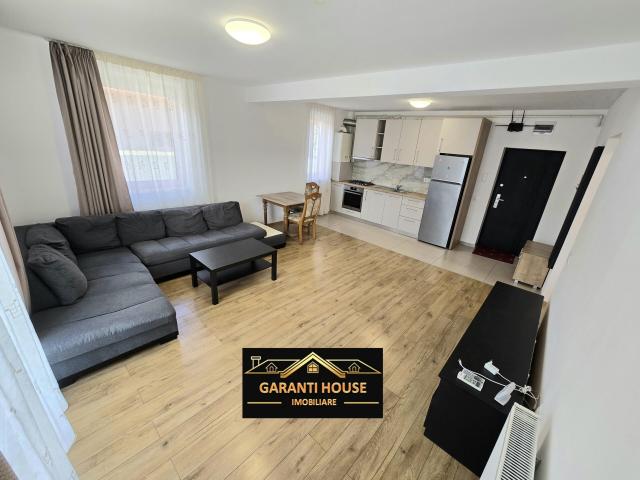 Bloc nou, apartament cu 2 camere + terasa, mobilat, parcare, 300€/Luna