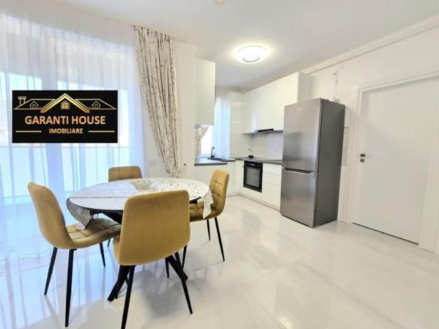 Bloc nou, apartament cu 3 camere, mobilat si utilat, parcare