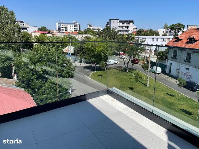 Bloc Boutique, Piata Munci, Vanzare 3 Camere, 2025