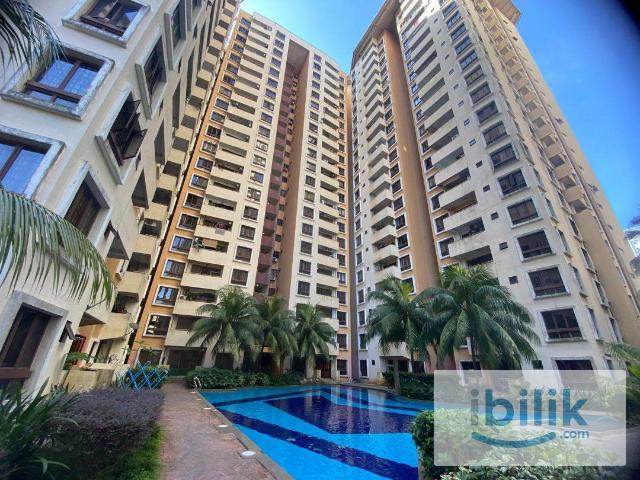 Block C Next to Back Exit Furnished Private Room Walk to MRT Surian/IOI Mall Damansara Weekly CleaningFree Wifi