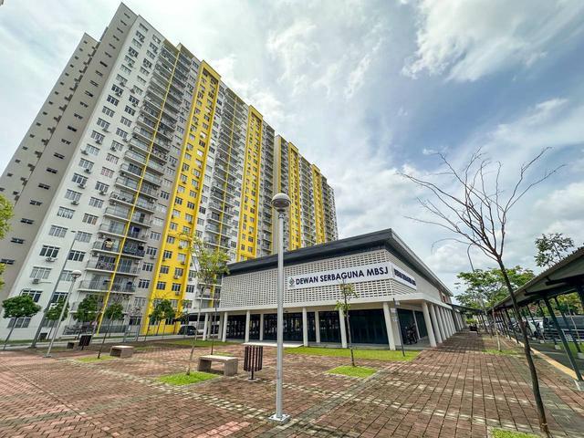BLOCK C Pangsapuri Harmoni Rsku Putra Height