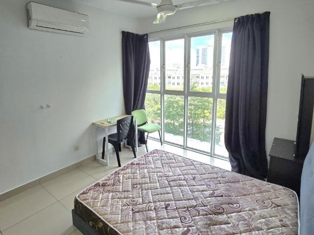 Block C 私人浴室 ready move in 1st week of JULY 走路到lrt ara damansara 大多数华人租这里！fully furnished ready move in!