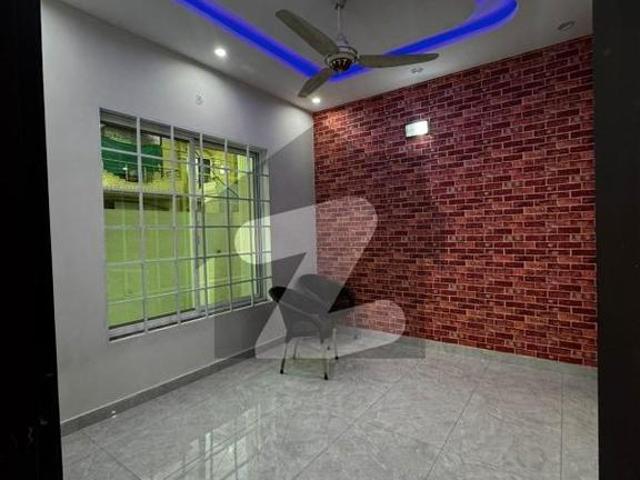 Block D Street 2 5 Marla Brand New House For Sale New City Phase 2