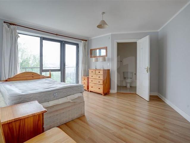 Block E, West End Gate, Cookstown Way, Tallaght, Tallaght, Dublin 24, D24H642, D24H642