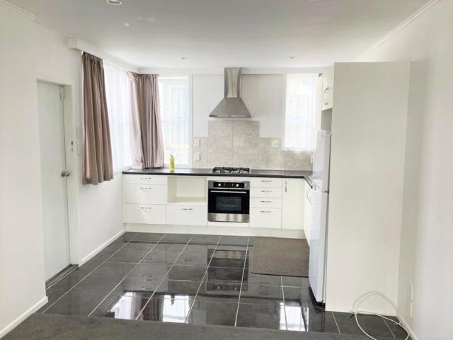 blockhouse bay, 1 bedroom