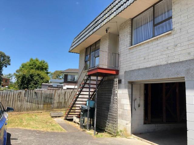 blockhouse bay, 2 bedrooms