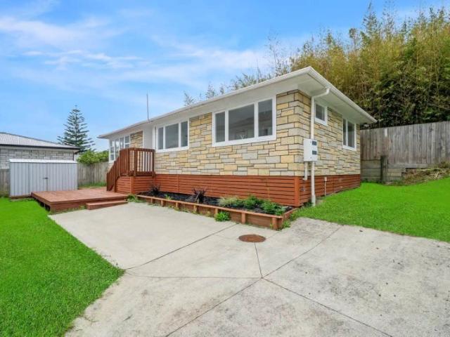 blockhouse bay, 3 bedrooms