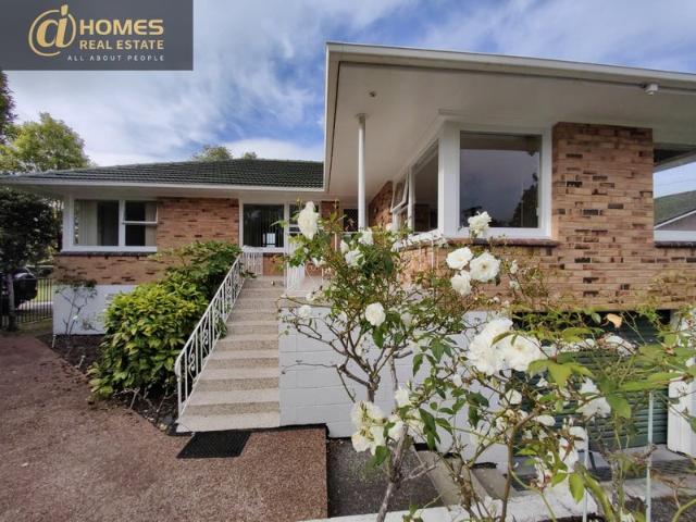 Blockhouse Bay, 3 bedrooms