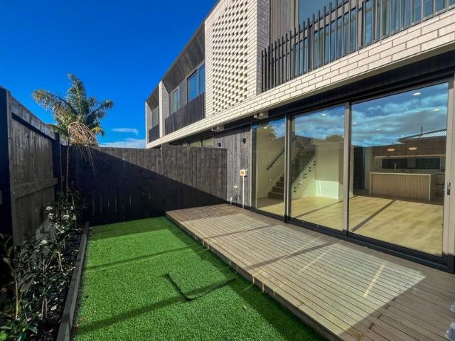 blockhouse bay, 3 bedrooms