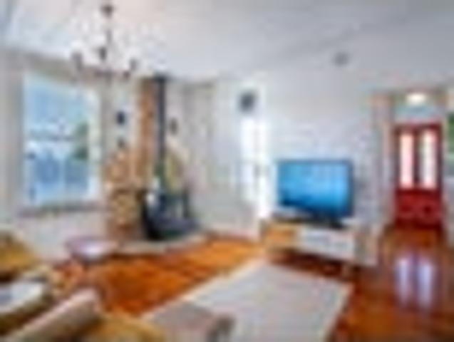 Blockhouse Bay, 3 bedrooms, $700 pw
