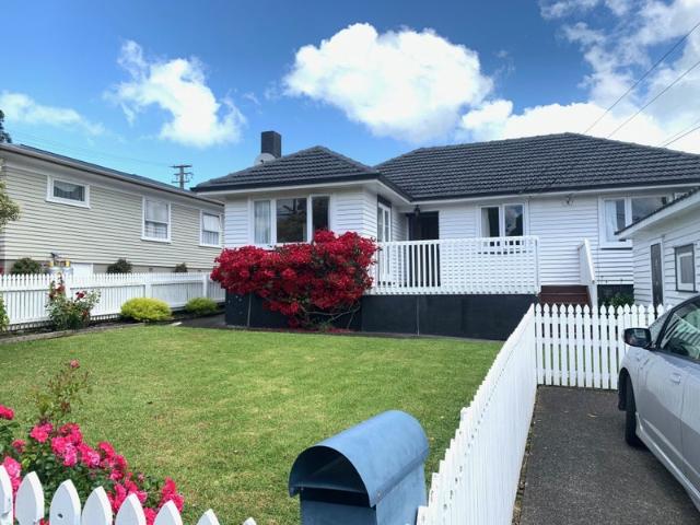 blockhouse bay, 3 bedrooms