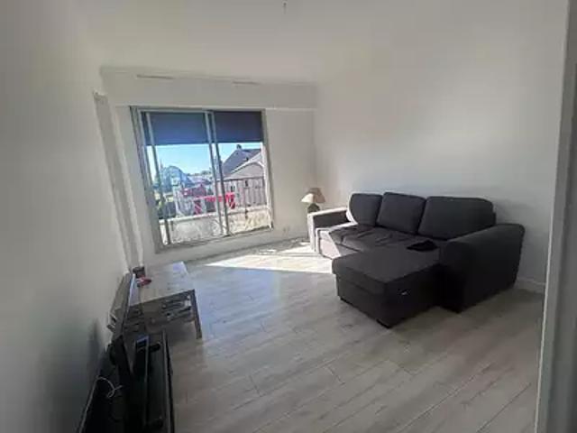 Blois 41000 Achat / Vente appartement 2 pièces t2 au dernier étage cave