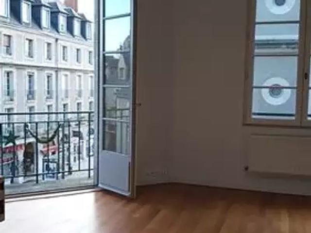 Blois 41000 Location appartement 2 pièces t2 balcon