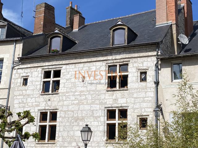 BLOIS CENTRE. Appartement en duplex 4 chambres