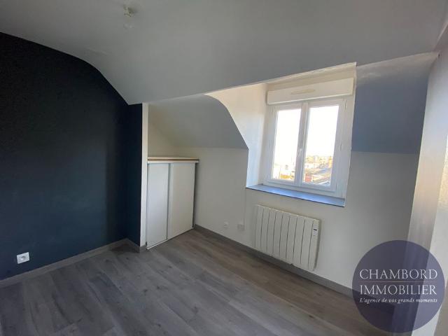BLOIS Centre ville quartier Vienne T1 BIS
