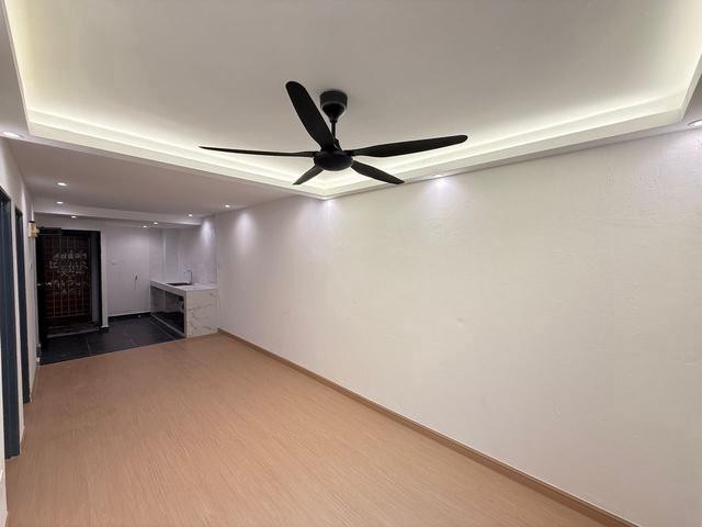 Blok Cengal 6 Level 1 Kulai Fully Renovated Full Loan Freehold