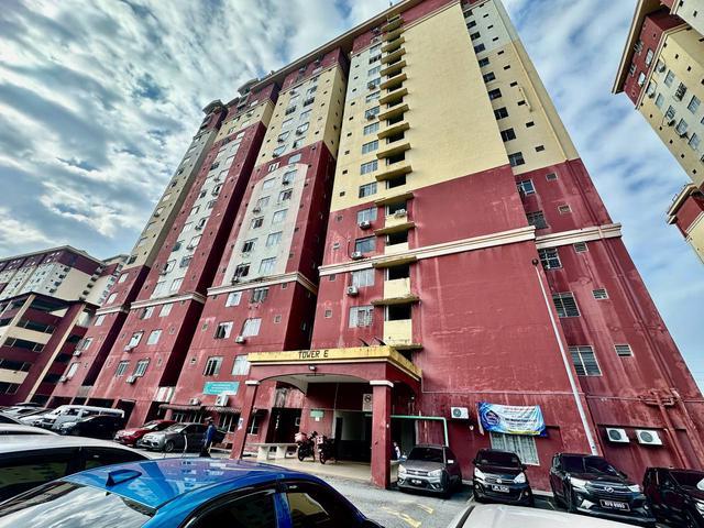 Blok E Mentari Court Apartment Bandar Sunway Petaling Jaya
