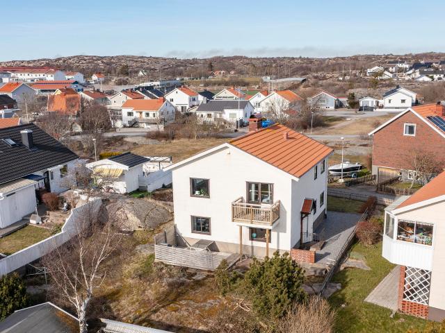 Blomstergatan 10