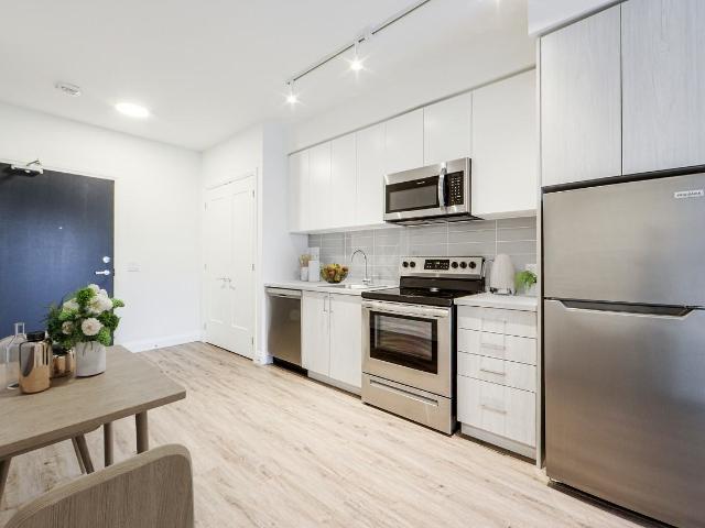 Bloom on The Kingsway 1 Bedroom Apartment for Rent at 9 St. Stevens Crt, Toronto, ON M9A 0E9 Edenbridge Humber Valley Village