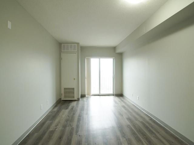 Bloomingdale Mews 593 Strasburg Rd. 1 Bedroom Apartment for Rent at 593 Strasburg Rd, Kitchener, ON N2E 4J1 Alpine