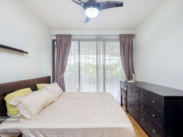 Blossom Residences D23, Condominium