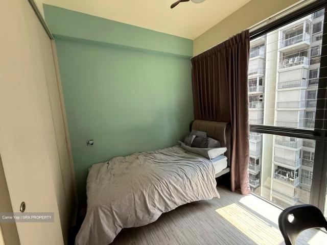 Blossom Residences D23, Condominium