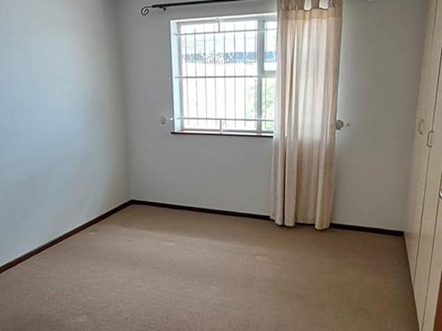 BLAAUWBERG ROAD 2 BED SIMPLEX WITH 1 GARAGE 1 NOVEMBER