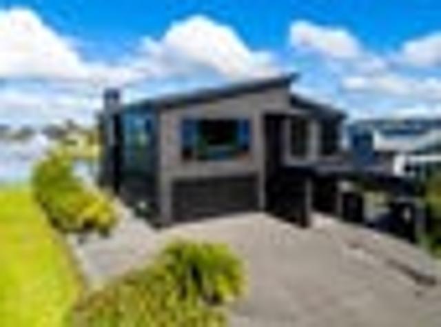 Black beauty waterfront statement