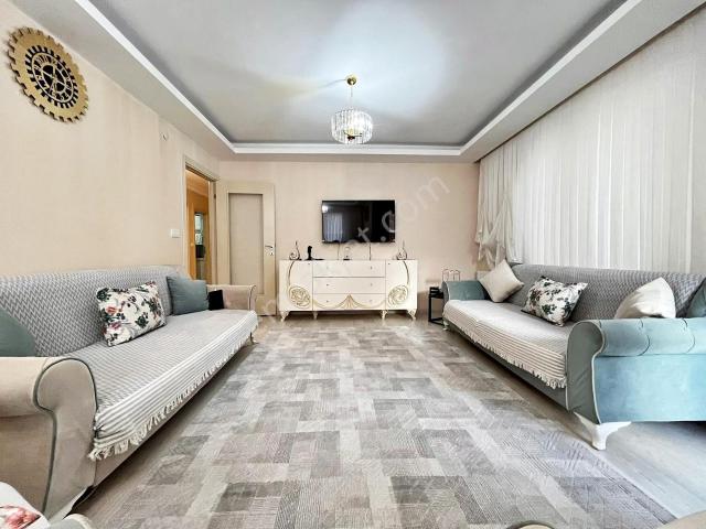 Blackstone'dan Satılık Safa Mah. 3+1 Geniş Arakat Daire